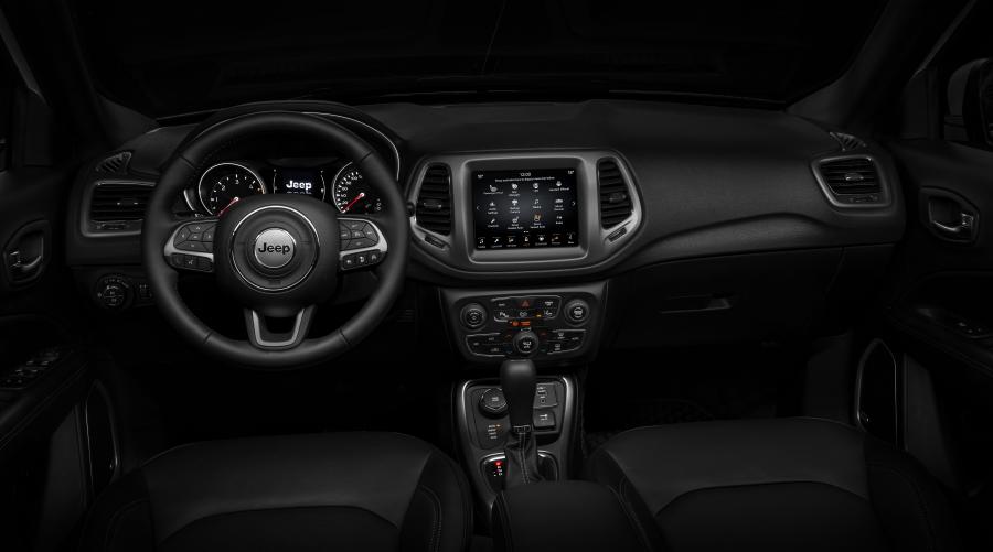 Торпедо Jeep Compass Night Eagle (MP) 2018 года  (WW) (фото 13 из 16)
